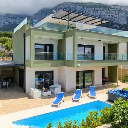 Lantana * Makarska